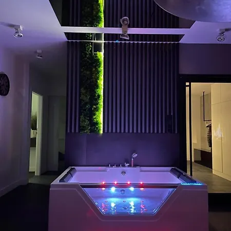 Apartament Magspace River View Jacuzzi Gdańsk