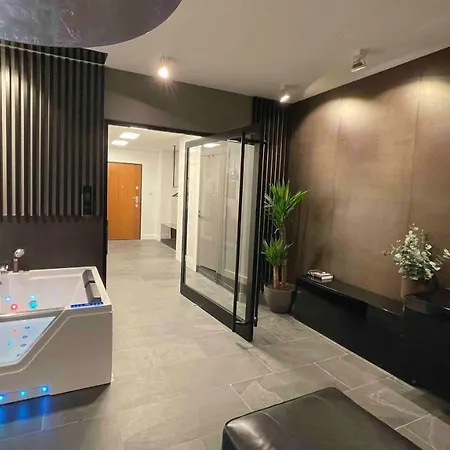 Apartman Magspace Jacuzzi -Z Widokiem Na Rzeke, Free Parking