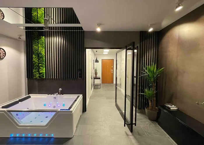 아파트 Magspace Jacuzzi -z Widokiem Na Rzeke, Free Parking